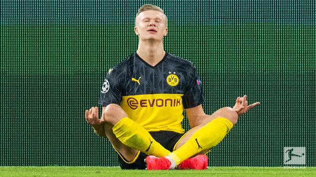 塔雷：拥有魔笛这样的导师是亚沙里的优势，我们对他充满信心（塔雷：在魔笛辅导下亚沙里更占优势，我们对他信心十足）