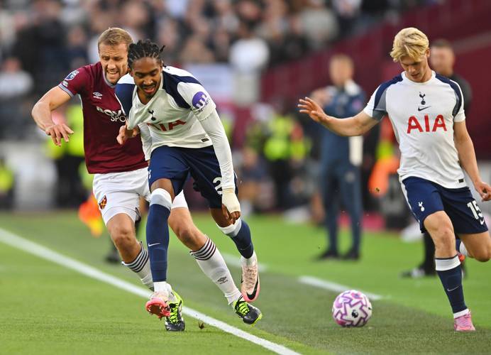 斯基拉：尤里奇将很快被解雇，预计未来几小时内宣布（斯基拉：尤里奇下课在即，官方通告或数小时内发布）