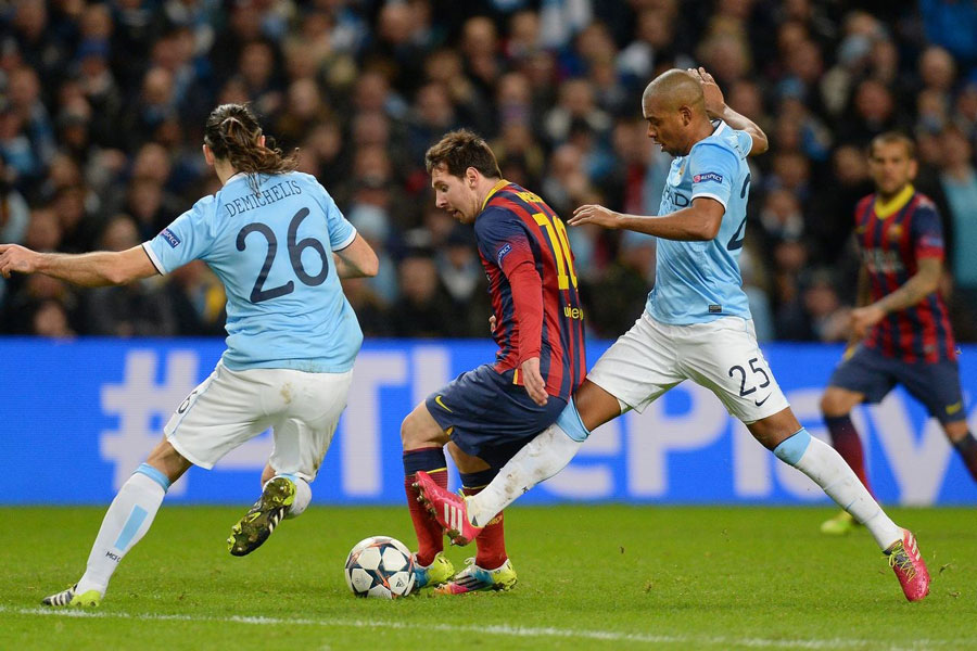 球队开场三分钟就进球，太狠（球队开场3分钟闪电破门，太猛了）