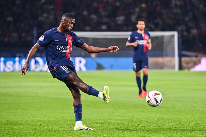 找回状态！伦纳德第三节砍下9分2板2助1断，而上半场仅有8分（手感回暖！伦纳德第三节爆发：9分2板2助1断，半场仅8分）