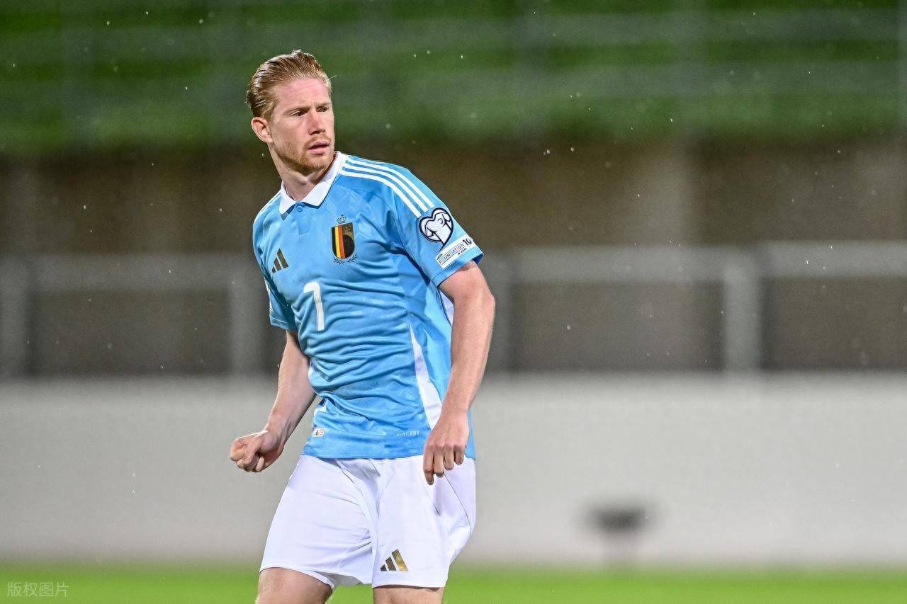 世体：巴萨仍考虑签格里马尔多；坎塞洛、穆尼奥斯也愿意加盟（世体：巴萨仍在追逐格里马尔多，坎塞洛与穆尼奥斯也愿加盟）